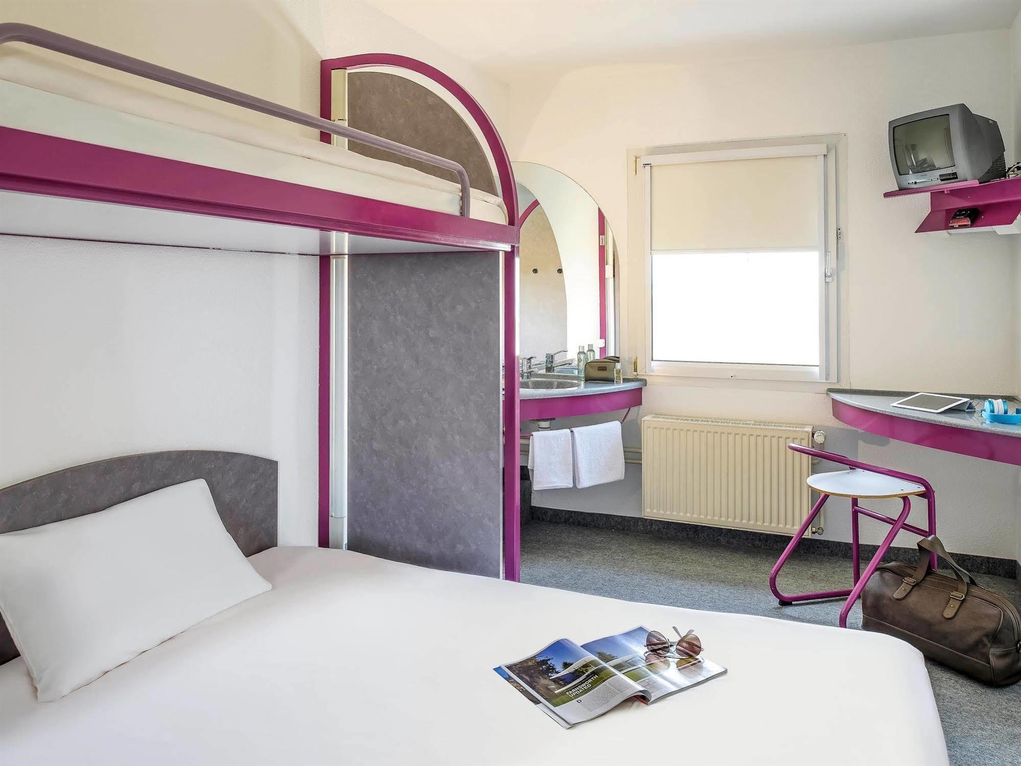 Ibis Budget Berlin Hennigsdorf Hotel Exterior foto